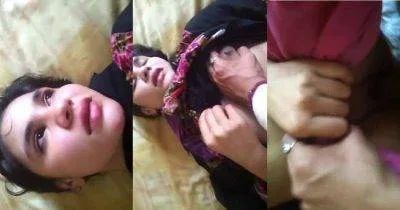 Beautiful Pakistani Girl Fucked in Salwar By BF Full Leaked Video
